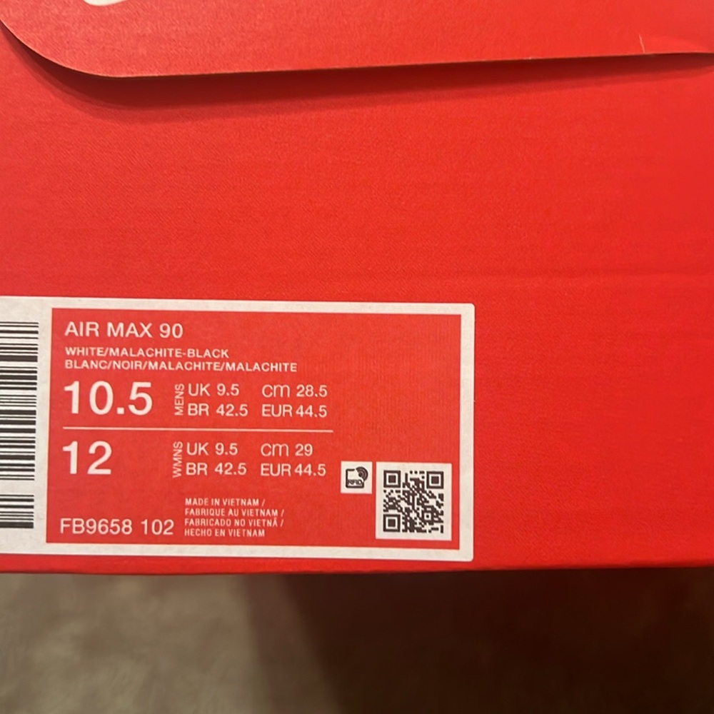 New mens size 10.5 NIKE AIR MAX 90 - Picture 6 of 6